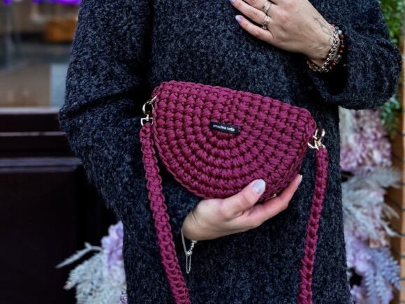 Crochet Half Moon Bag Pattern PDF | Easy Crossbody Purse Tutorial